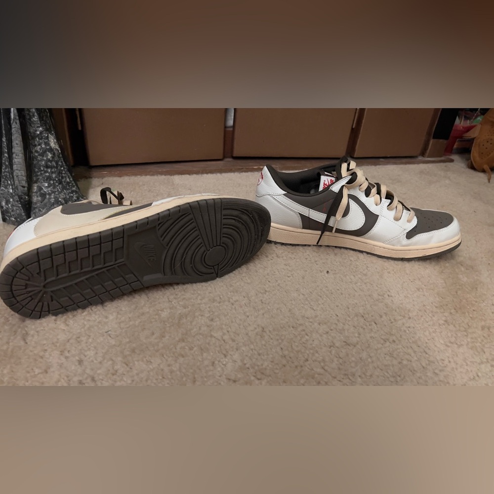 Travis Scott Lows